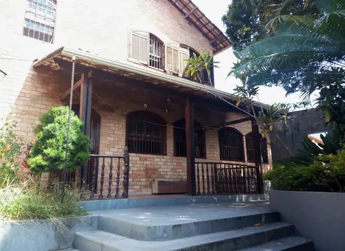Casa 5 quartos no Nossa Senhora Do Carmo Contagem — Encontre seu imóvel na Essenciale Imóveis