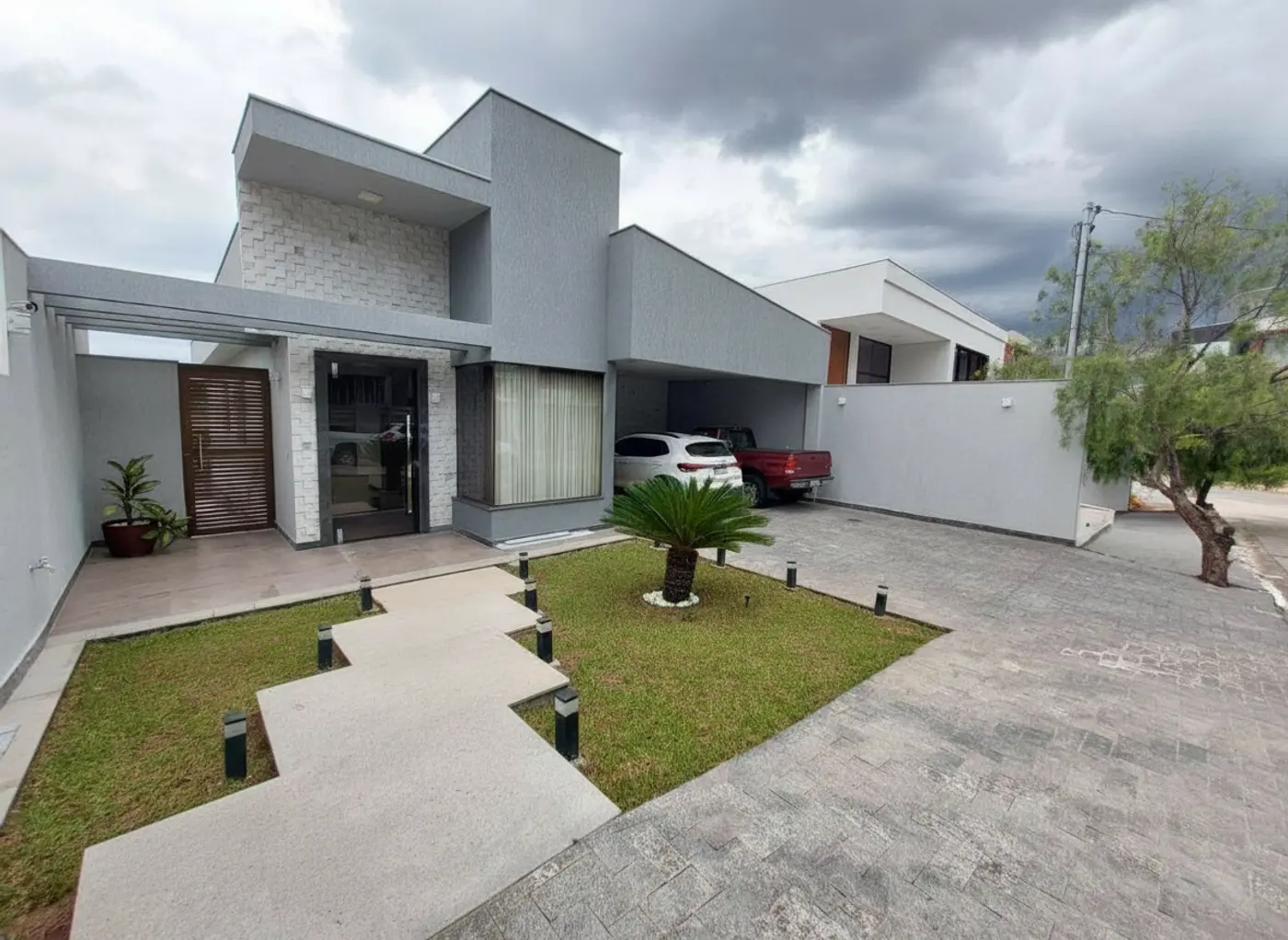 Casa 4 quartos no Estância Silveira Contagem