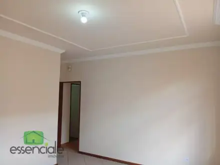 Casa Comercial no Eldorado em Contagem-MG Próximo a João Cesár de Oliveira
