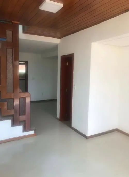 Casa 3 quartos no Estância Silveira Contagem — Encontre seu imóvel na Essenciale Imóveis [src:ig5bswi2um5bwet_14527620ff7422990e]