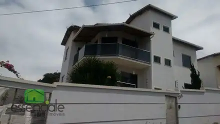 Casa 4 quartos no Santa Cruz Industrial Contagem