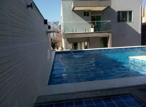 Casa 3 quartos no Condomínio Ouro Verde Betim — Encontre seu imóvel na Essenciale Imóveis [src:nq4ft-whatsapp-image-2025-07-25-at-102234-2-1753464243]